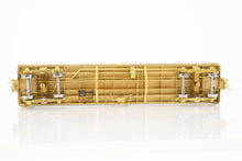 Load image into Gallery viewer, HO Brass Oriental Limited GN - Great Northern Wood Express Reefer No. 2000