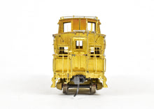 Load image into Gallery viewer, HO Brass OMI - Overland Models, Inc. C&O - Chesapeake & Ohio Wood Caboose #90657-90680
