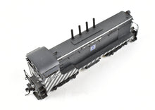 Load image into Gallery viewer, HO Brass Hallmark Models ATSF - Santa Fe Baldwin VO-1000 Diesel Switcher 1939 Version CP