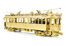 Load image into Gallery viewer, Copy of HO Brass Hi-Country Brass PE - Pacific Electric #950 Electric Coach NO BOX