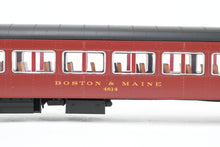 Load image into Gallery viewer, HO Rapido Trains Inc. B&M - Boston & Maine Osgood - Bradley 10 Window Coach No. 4614 Maroon/Red