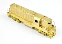Load image into Gallery viewer, N Brass Hallmark Models Various Roads EMD GP-9 Standard Version with Removable Dynamic Brakes