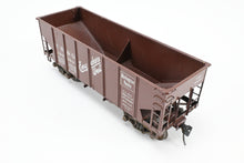 Load image into Gallery viewer, O Brass US Hobbies CB&Q – Burlington Route Standard Rib Side Twin Hopper USRA Style Custom Painted