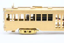 Load image into Gallery viewer, HO Brass Oriental Limited PE - Pacific Electric "Hollywood" Car #600-649 Powered