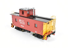 Load image into Gallery viewer, HO Brass OMI - Overland Models, Inc. DSS&A - Duluth South Shore & Atlantic Shorty Wood Sheath Caboose FP No. 584