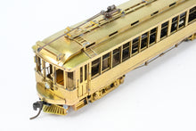 Load image into Gallery viewer, HO Brass Suydam PE - Pacific Electric "Tens" Wood Interurban Coach REBOXX