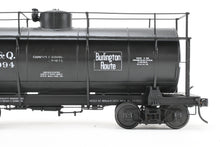 Load image into Gallery viewer, O Brass RYM - Rich Yoder Models CB&Q - Burlington Route MCBA Class II 10,000 Gallon Tank Car FP No. 230094