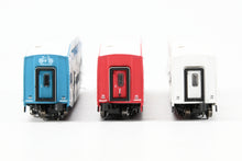 Load image into Gallery viewer, N Athearn Metrolink Bombardier Coach 3-Pack Special Edition "Bikes" and "Stay Alert Stay Alive" Cars - MISSING OUTER SLEEVE