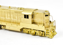 Load image into Gallery viewer, N Brass Hallmark Models Various Roads EMD GP-9 Standard Version with Removable Dynamic Brakes