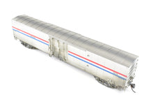 Load image into Gallery viewer, HO Brass Metro Models Amtrak Merchandise Handling Car Custom Painted No. 1470 Weathered