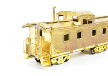 Load image into Gallery viewer, HO Brass NPP - Nickel Plate Products DLW - Delaware Lackawanna & Western Caboose