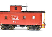 Load image into Gallery viewer, HO Brass OMI - Overland Models, Inc. DSS&A - Duluth South Shore & Atlantic Shorty Wood Sheath Caboose FP No. 584