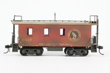 Load image into Gallery viewer, HO Brass Oriental Limited GN - Great Northern 25 Foot Yard Service Caboose Custom Painted & Weathered