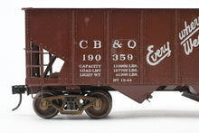 Load image into Gallery viewer, O Brass US Hobbies CB&Q – Burlington Route Standard Rib Side Twin Hopper USRA Style Custom Painted