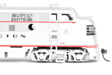 Load image into Gallery viewer, HO Brass DVP - Division Point CB&Q - Burlington Route EMD F3A/B Set Factory Painted No. 9960-A (No number on the "B" Unit)