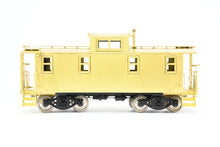 Load image into Gallery viewer, HO Brass NPP - Nickel Plate Products DL&W - Lackawanna or C&IM - Chicago & Illinois Midland Railway Type Wood Caboose