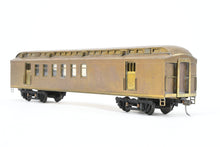 Load image into Gallery viewer, HO Brass Suydam AT&SF - Santa Fe Heavyweight 60' Railway Post Office RPO Car With Central Valley Trucks