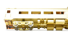 Load image into Gallery viewer, HO Brass Oriental Limited GN - Great Northern Empire Builder Dome Coach 1320