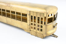 Load image into Gallery viewer, O Brass Pacific Traction San Diego #400 Class 5 Trolley Body with Wagner Power Truck