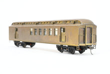 Load image into Gallery viewer, HO Brass Suydam AT&SF - Santa Fe Heavyweight 60' Railway Post Office RPO Car With Central Valley Trucks