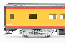 Load image into Gallery viewer, O Brass Wasatch Model Co. UP - Union Pacific ACF 1953 5450-5487 Chair Car Professionally Painted No. 5450 MINOR PAINT ISSUE