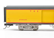 Load image into Gallery viewer, HO Brass The Palace Car Company MILW - Milwaukee Road 85' Mail/Storage 2000/17
