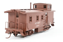 Load image into Gallery viewer, HO Brass Trains Inc. AT&SF - Santa Fe Side-Door Caboose Custom Painted No. 1070