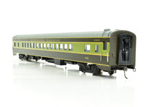 Load image into Gallery viewer, HO Brass Oriental Limited NP - Northern Pacific North Coast Limited 56-Seat Coach #500 w.o Skirts CP