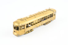 Load image into Gallery viewer, HO Brass Model Tramway System New Orleans Public Service 800 Series Car