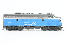 Load image into Gallery viewer, HO Athearn Genesis GN - Great Northern EMD F7A/F7B Set FP No. 314A & 314B w/ LED Lighting
