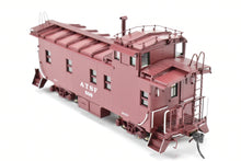 Load image into Gallery viewer, HO Brass DVP - Division Point AT&SF - Santa Fe Peaked Roof Caboose With Antenna FP #506