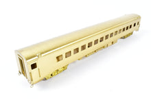 Load image into Gallery viewer, HO Brass Soho NP - Northern Pacific Coach #586