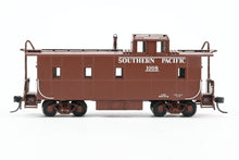 Load image into Gallery viewer, HO Brass CON CIL - Challenger Imports SP - Southern Pacific Riveted Steel Caboose Straight Side Cupola Class C-40-1 FP No. 1008