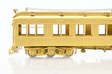 Load image into Gallery viewer, HO Brass Oriental Limited GN - Great Northern Pullman Solarium Observation w/o AC “James J. Hill”