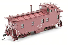 Load image into Gallery viewer, HO Brass DVP - Division Point AT&SF - Santa Fe Peaked Roof Caboose With Antenna FP #506