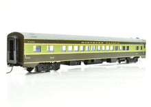 Load image into Gallery viewer, HO Brass Oriental Limited NP - Northern Pacific North Coast Limited 56-Seat Coach #500 w.o Skirts CP