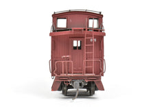 Load image into Gallery viewer, HO Brass Hallmark Models MOPAC Missouri Pacific Standard Wood Sheathed Caboose Painted