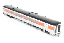 Load image into Gallery viewer, HO Rapido Trains Inc. NH – New Haven Pullman – Bradley County Car Baggage Compartment McGinnis Scheme “Bronx County”
