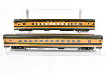 Load image into Gallery viewer, HO Brass NPP - Nickel Plate Products GN - Great Northern 2-Car Passenger Set Pro-Painted