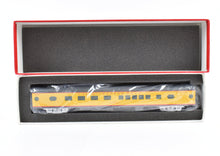 Load image into Gallery viewer, HO Brass The Palace Car Company MILW - Milwaukee Road Coach-Touralux #5771