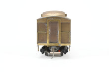Load image into Gallery viewer, HO Brass Suydam AT&SF - Santa Fe Heavyweight 60' Railway Post Office RPO Car With Central Valley Trucks