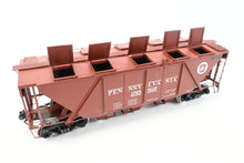 Load image into Gallery viewer, Gauge 1 - 1:32nd Scale Brass Eastern Railways PRR - Pennsylvania Railroad H30 Covered Hopper Factory Painted No. 255537, No. 76 of 100