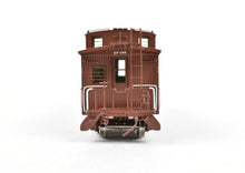 Load image into Gallery viewer, HO Brass CIL - Challenger Imports SP - Southern Pacific Wood Side Caboose Straight Side Cupola Class C-30-1 FP No. 185