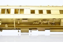 Load image into Gallery viewer, HO Brass Oriental Limited GN - Great Northern Pullman Solarium Observation w/o AC “James J. Hill”