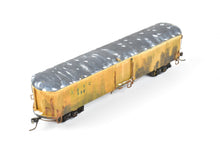 Load image into Gallery viewer, HO La Belle Woodworking CERA - Traction Box trailer Freight/Baggage Trailer Built and Painted #215 Yellow