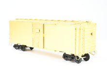Load image into Gallery viewer, O Brass Protocraft T&P - Texas & Pacific 1937 AAR Design Boxcar w/Murphy Roof and Creco Doors