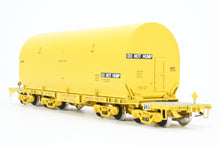 Load image into Gallery viewer, HO Brass CON OMI - Overland Models, Inc. UP - Union Pacific NASA Shuttle Solid Rocket Motor Rail Car Factory Painted No. 50011