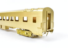 Load image into Gallery viewer, HO Brass Soho NP - Northern Pacific Coach #586