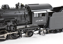 Load image into Gallery viewer, HO Brass CON DVP - Division Point AT&SF 2-8-2 FP #899 with 8500 Gal Coal Tender