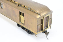 Load image into Gallery viewer, HO Brass Suydam AT&SF - Santa Fe Heavyweight 60' Railway Post Office RPO Car With Central Valley Trucks